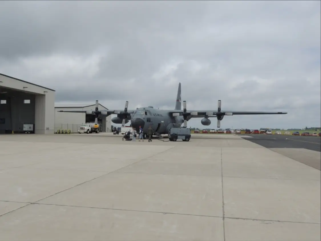 Mankato Regional Airport (MKT), photo 3