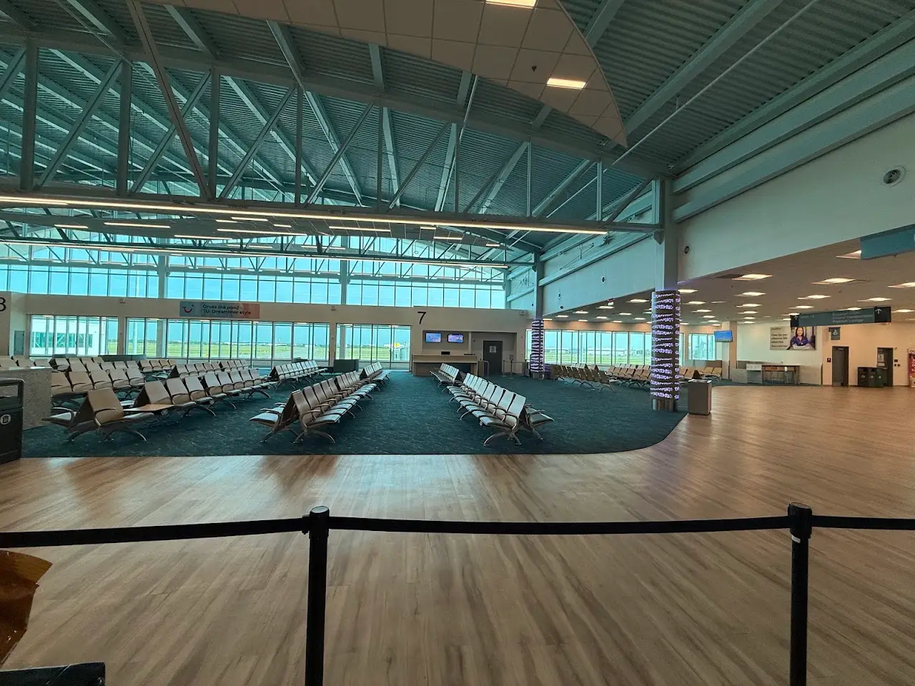 Melbourne Orlando International Airport (MLB), photo 2