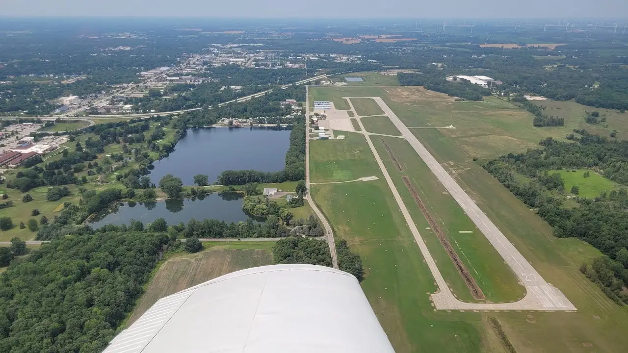 Mount Pleasant Municipal Airport (MOP), photo 3
