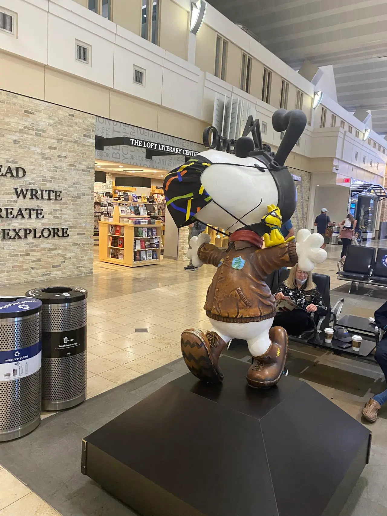 Minneapolis–Saint Paul International Airport / Wold–Chamberlain Field (MSP), photo 3