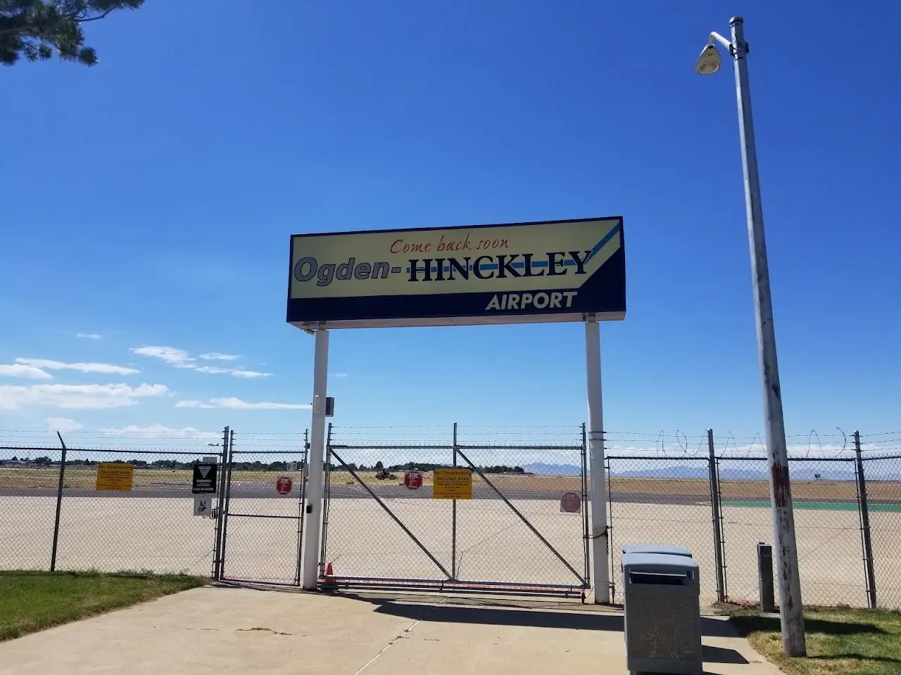 Ogden Hinckley Airport (OGD), photo 4