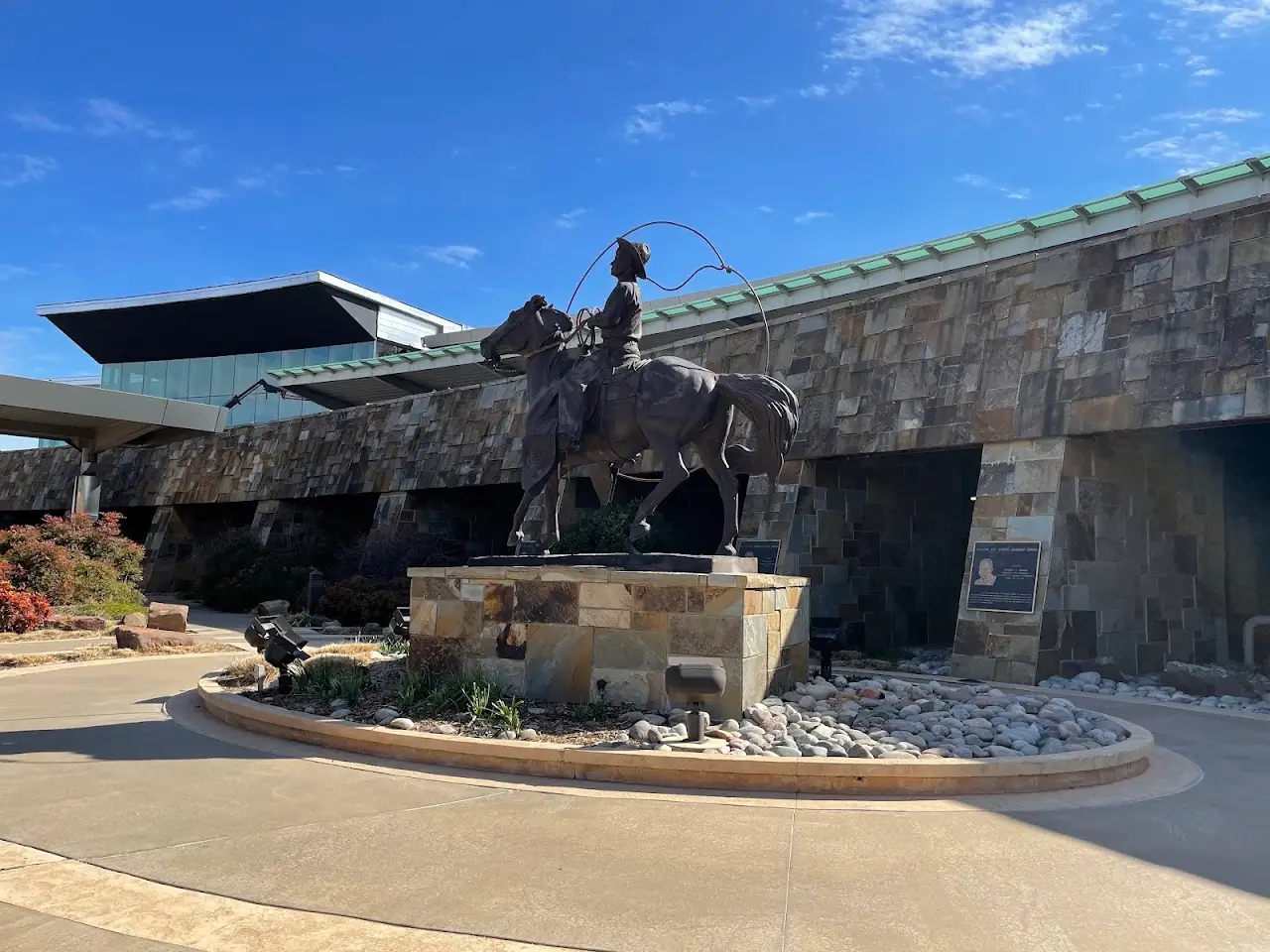 OKC Will Rogers World Airport (OKC), photo 4