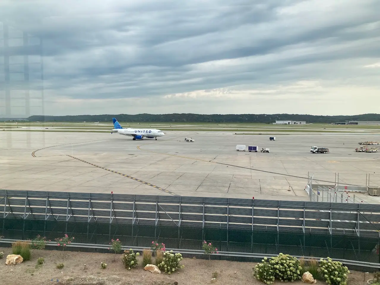 Eppley Airfield (OMA), photo 4