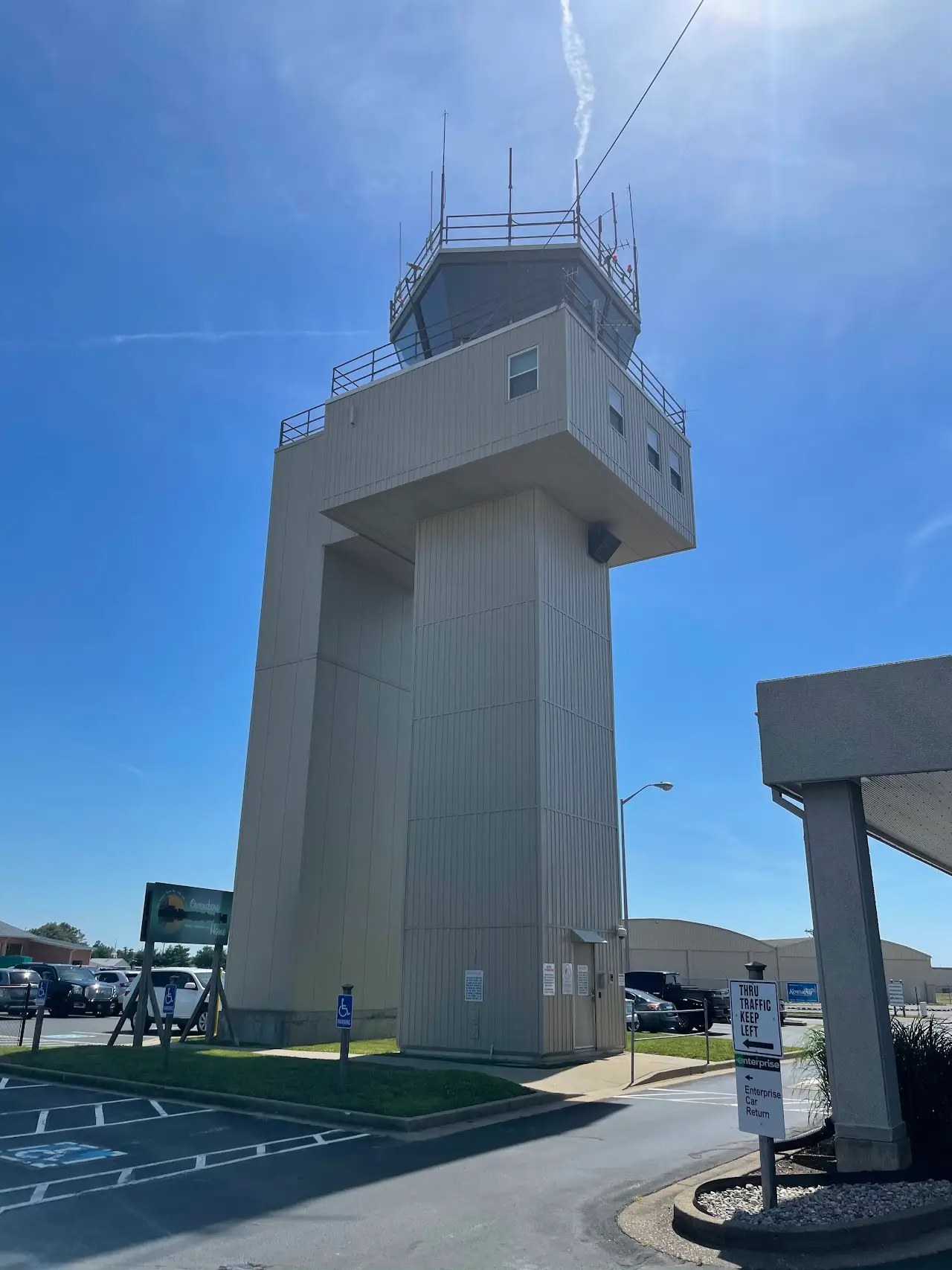 Owensboro Daviess County Airport (OWB), photo 4
