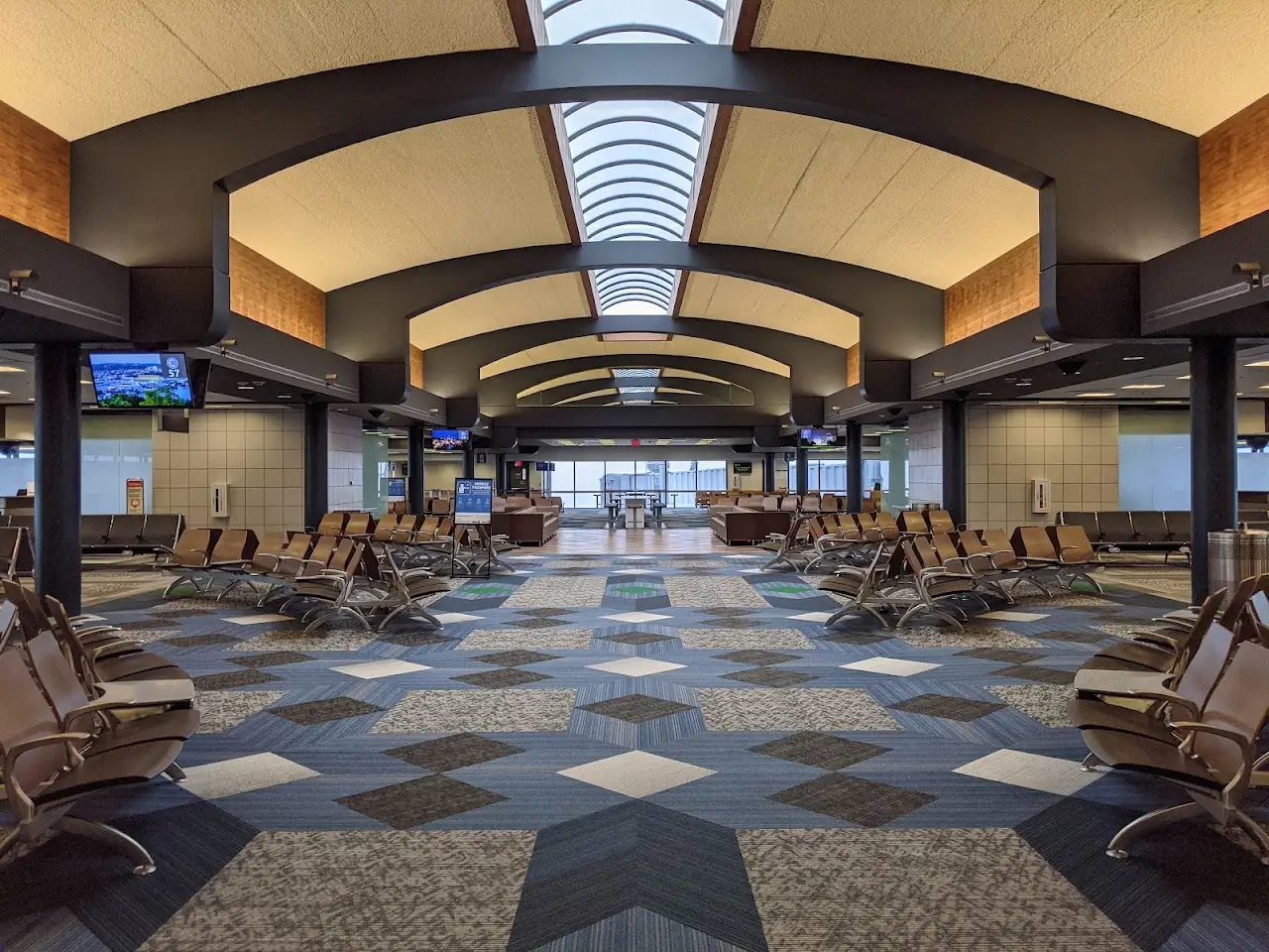 Pittsburgh International Airport (PIT), photo 4