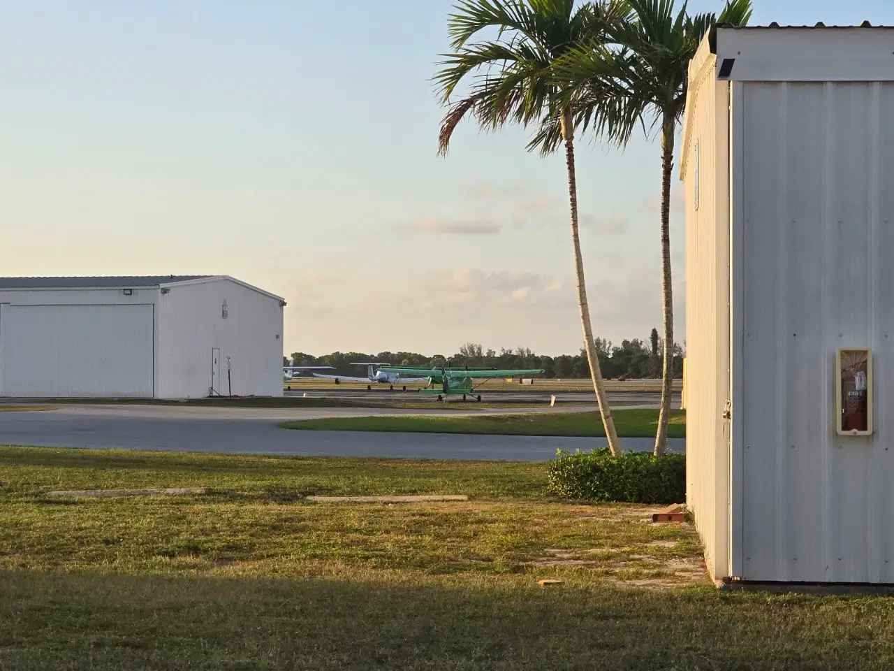 Pompano Beach Airpark (PPM), photo 4
