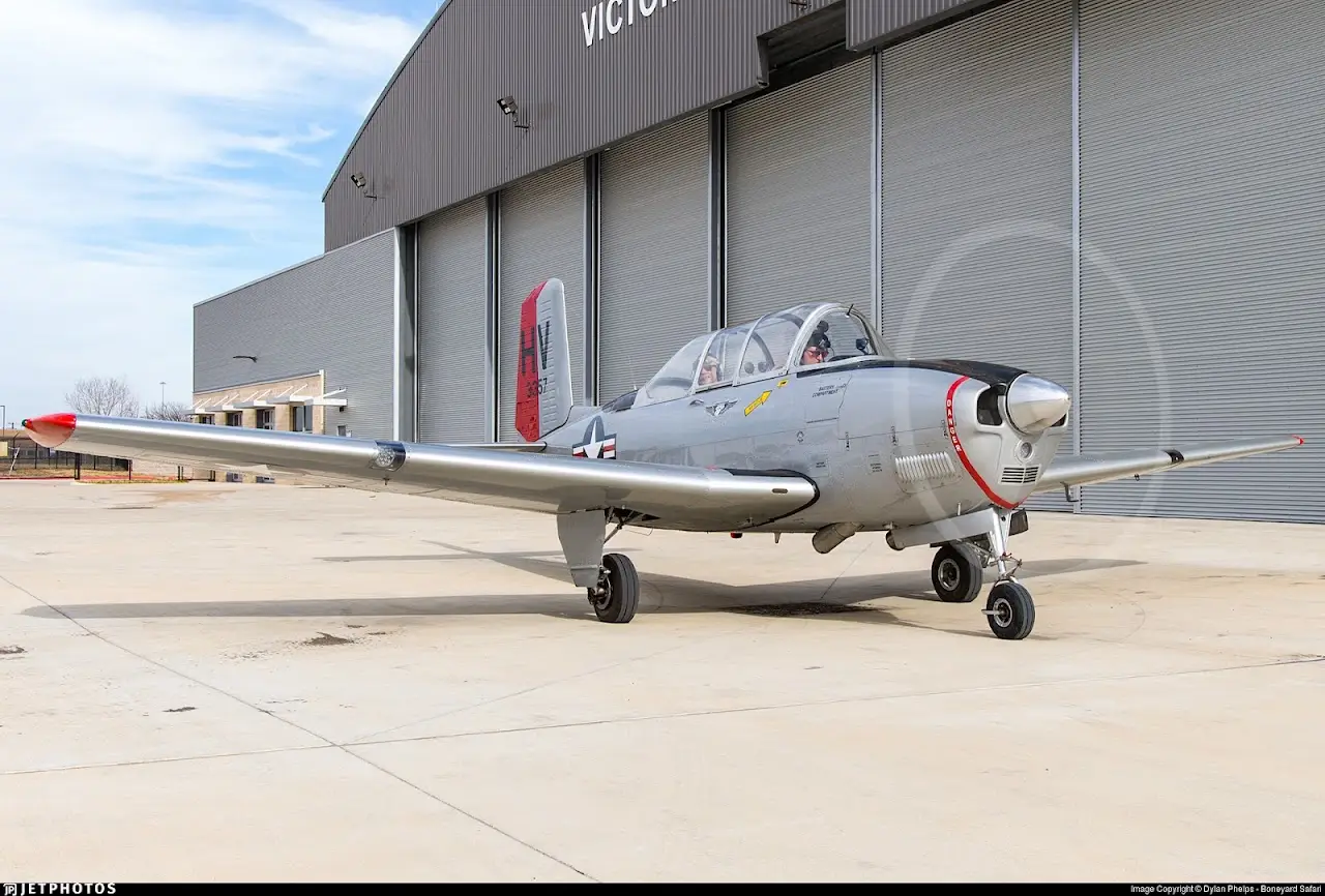 Dallas Executive Airport (RBD), photo 4