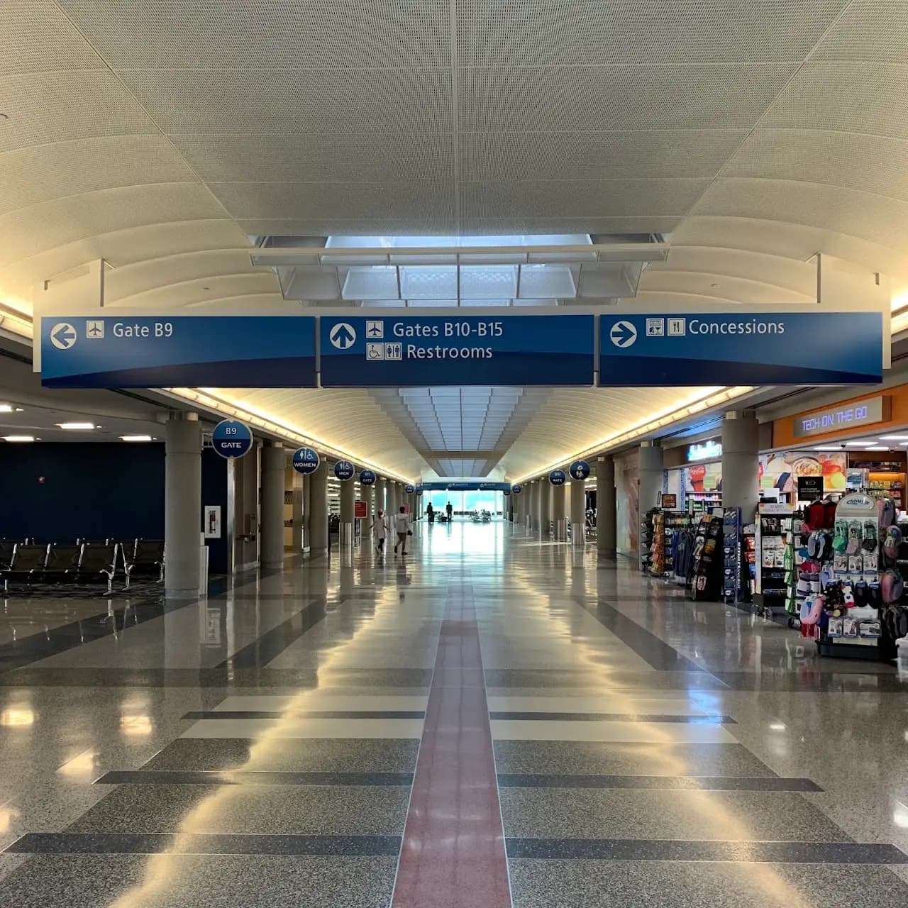 Richmond International Airport (RIC), photo 4
