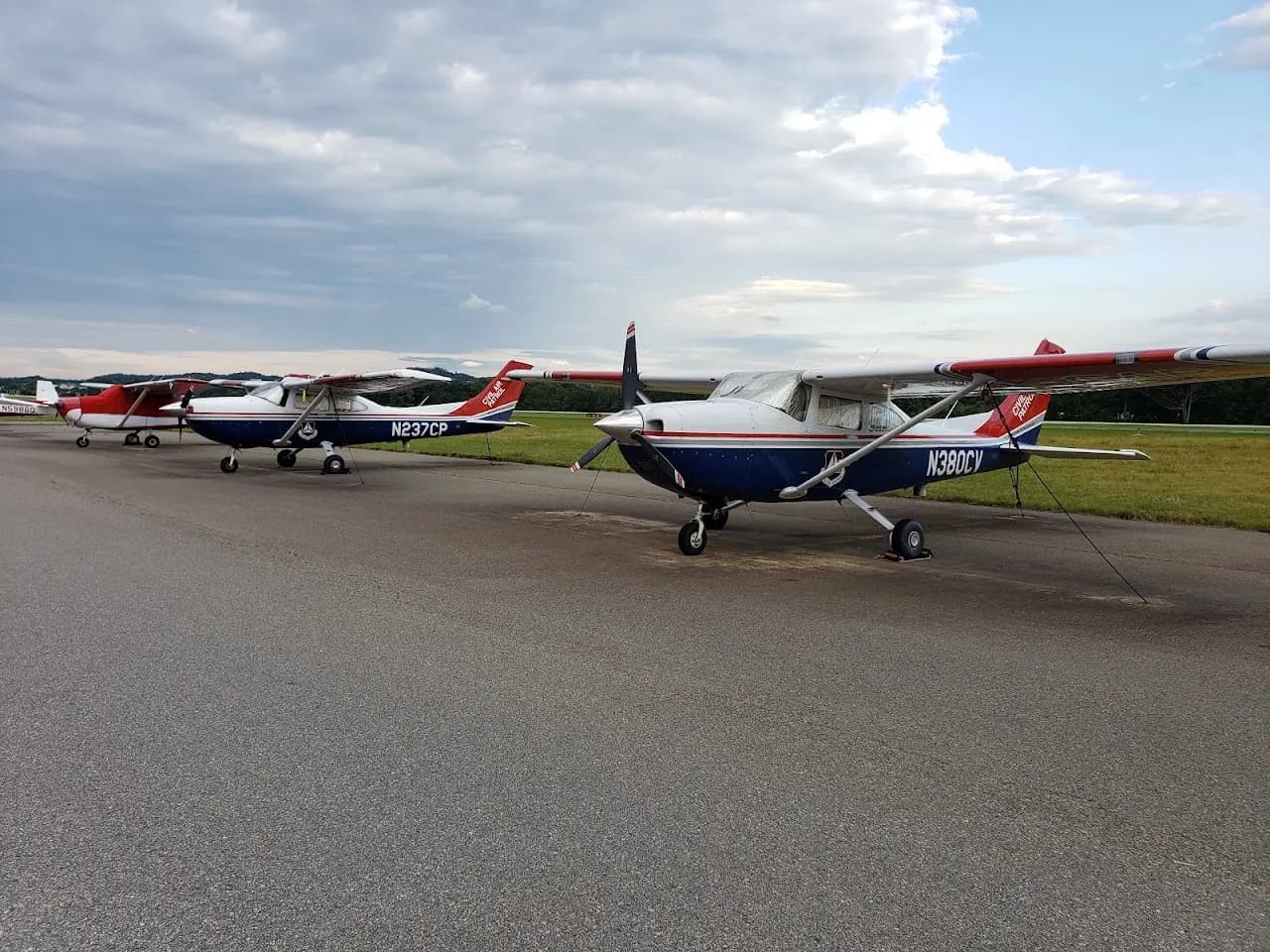 Cobb County International Airport-McCollum Field (KRYY), photo 2
