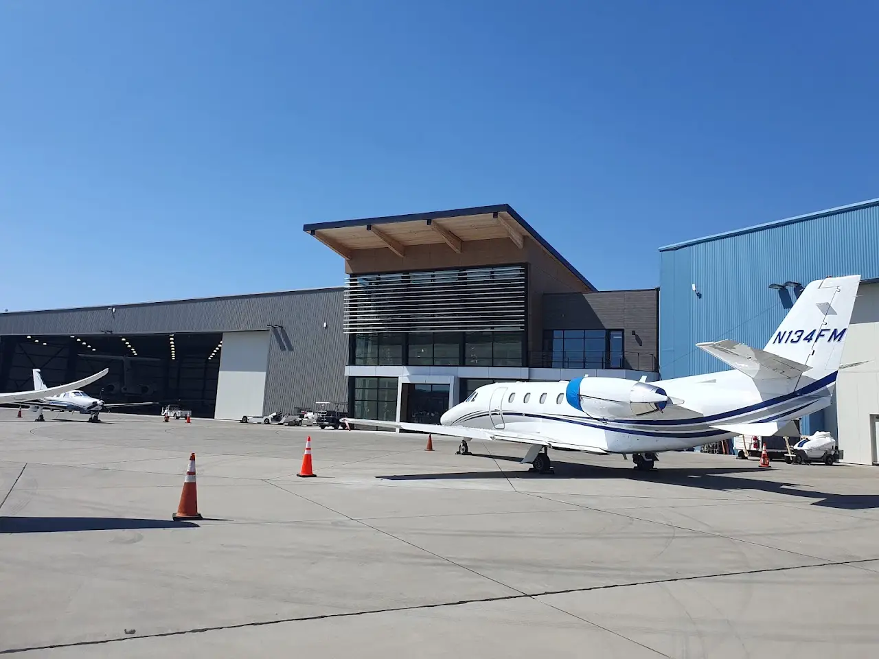 San Luis County Regional Airport (SBP), photo 4