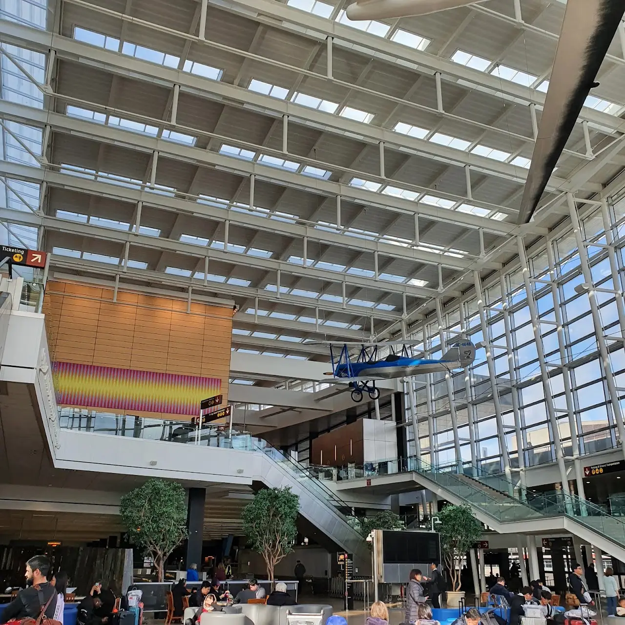 Seattle–Tacoma International Airport (SEA), photo 2