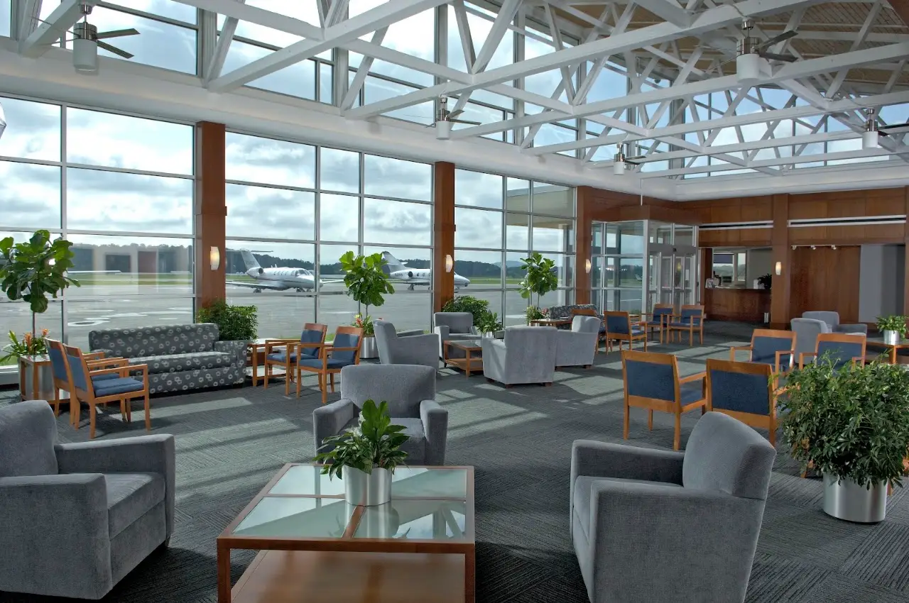 Shenandoah Valley Regional Airport (SHD), photo 3