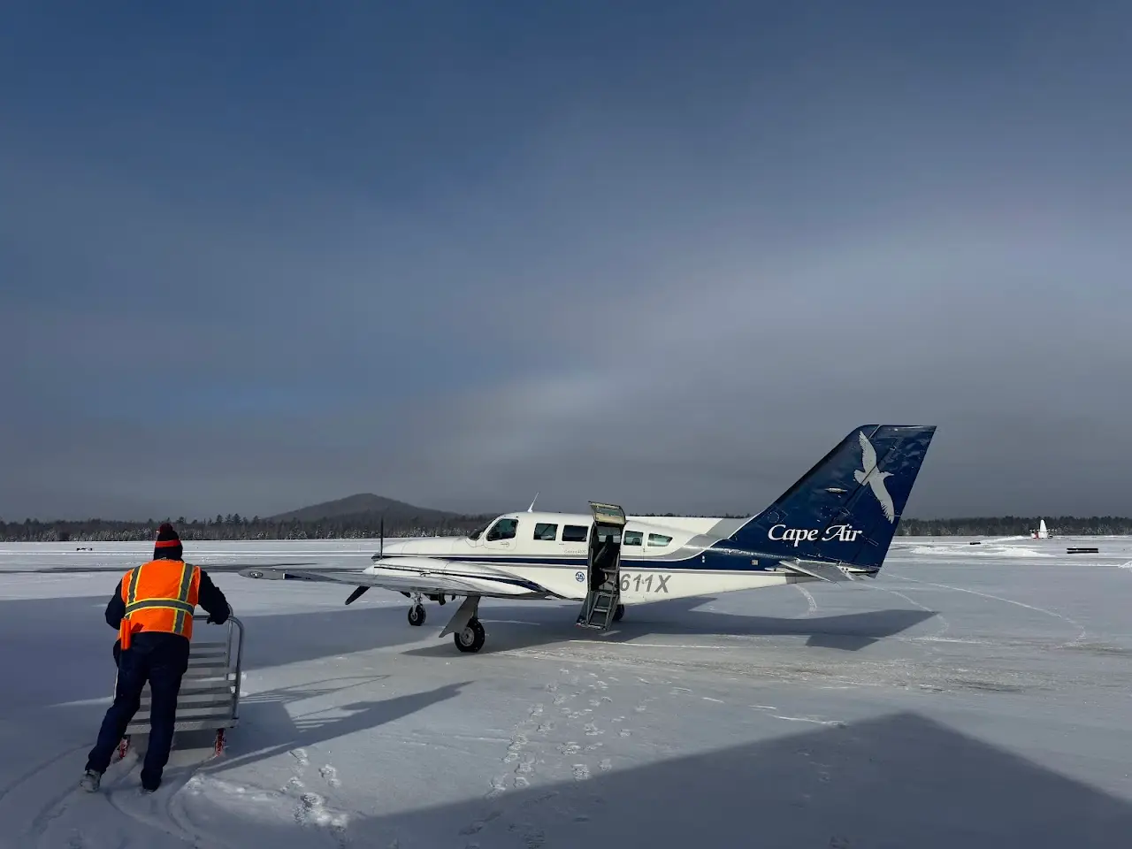 Adirondack Regional Airport (SLK), photo 2