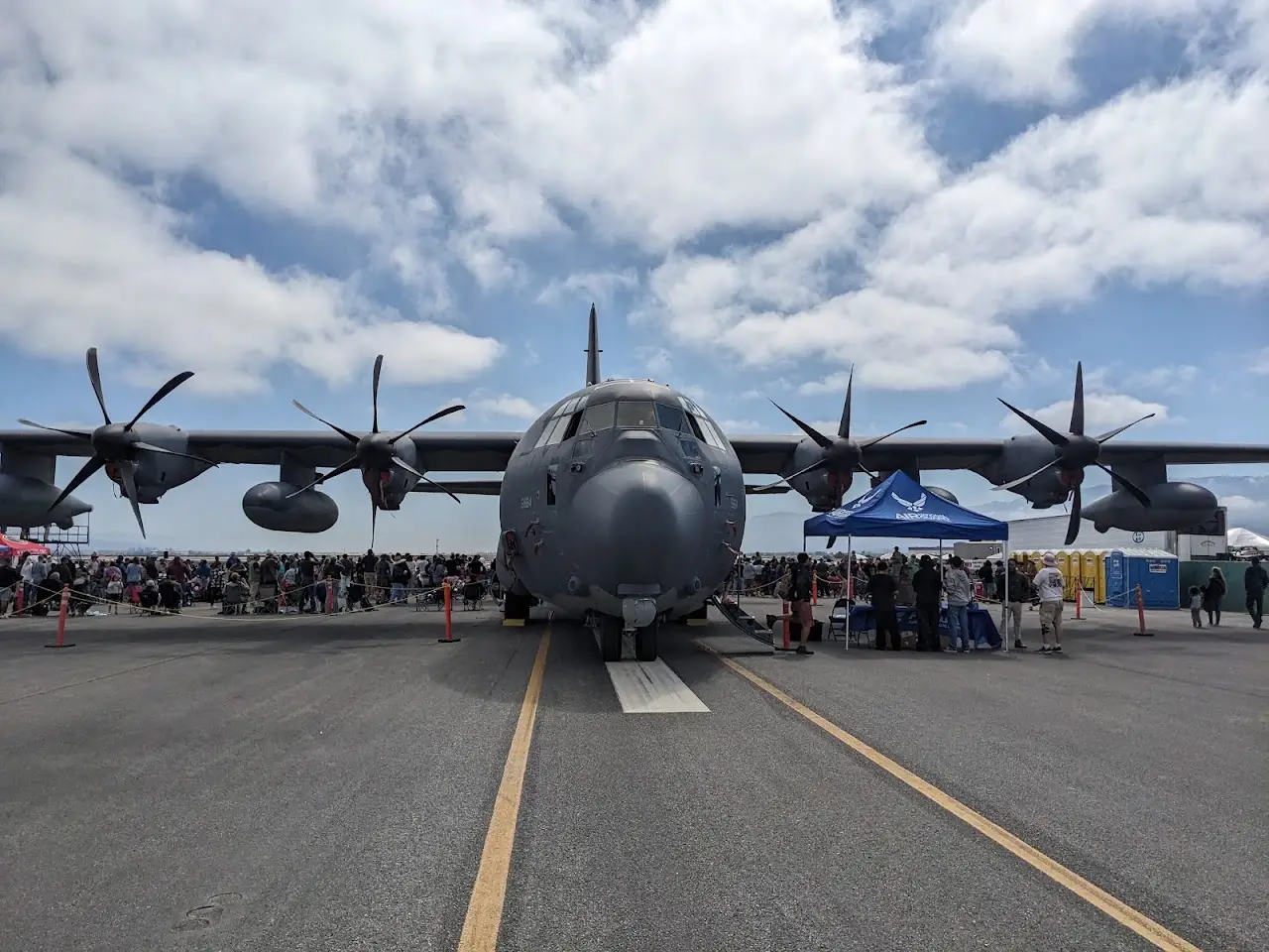 Salinas Municipal Airport (SNS), photo 3