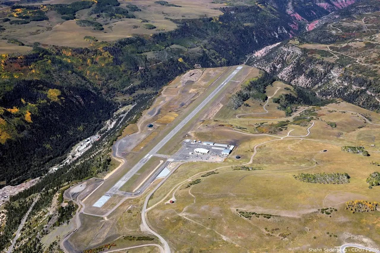 Telluride Regional Airport (TEX), photo 2