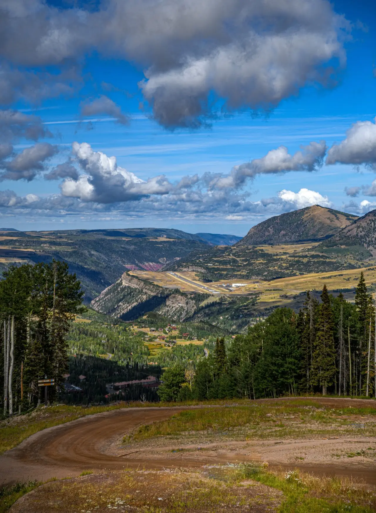 Telluride Regional Airport (TEX), photo 3