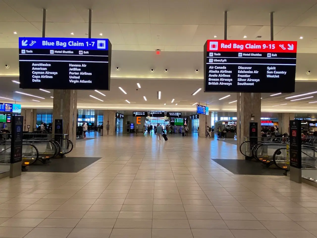 Tampa International Airport (TPA), photo 3