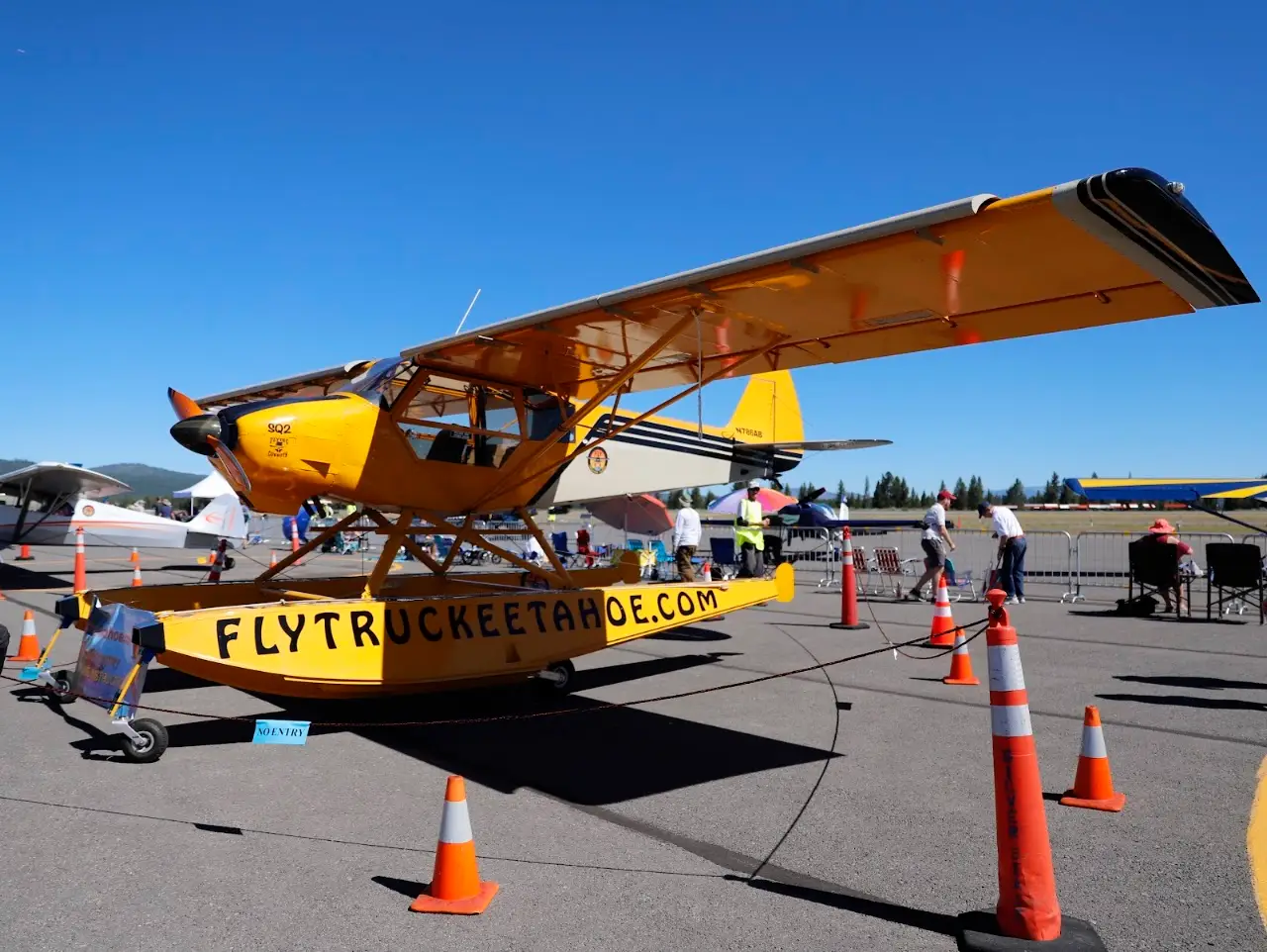 Truckee Tahoe Airport (TKF), photo 3
