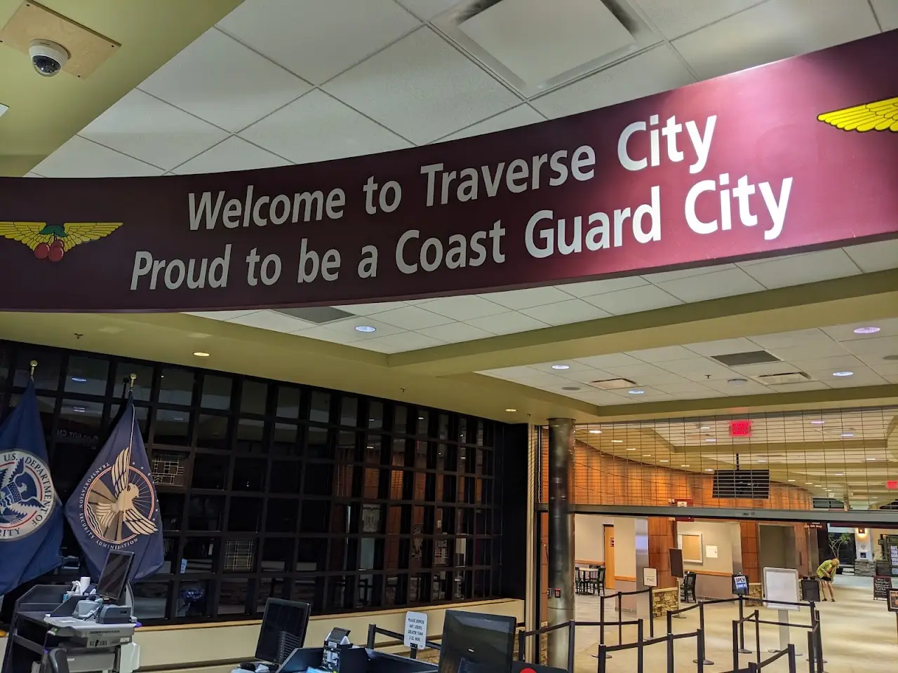 Cherry Capital Airport (TVC), photo 4