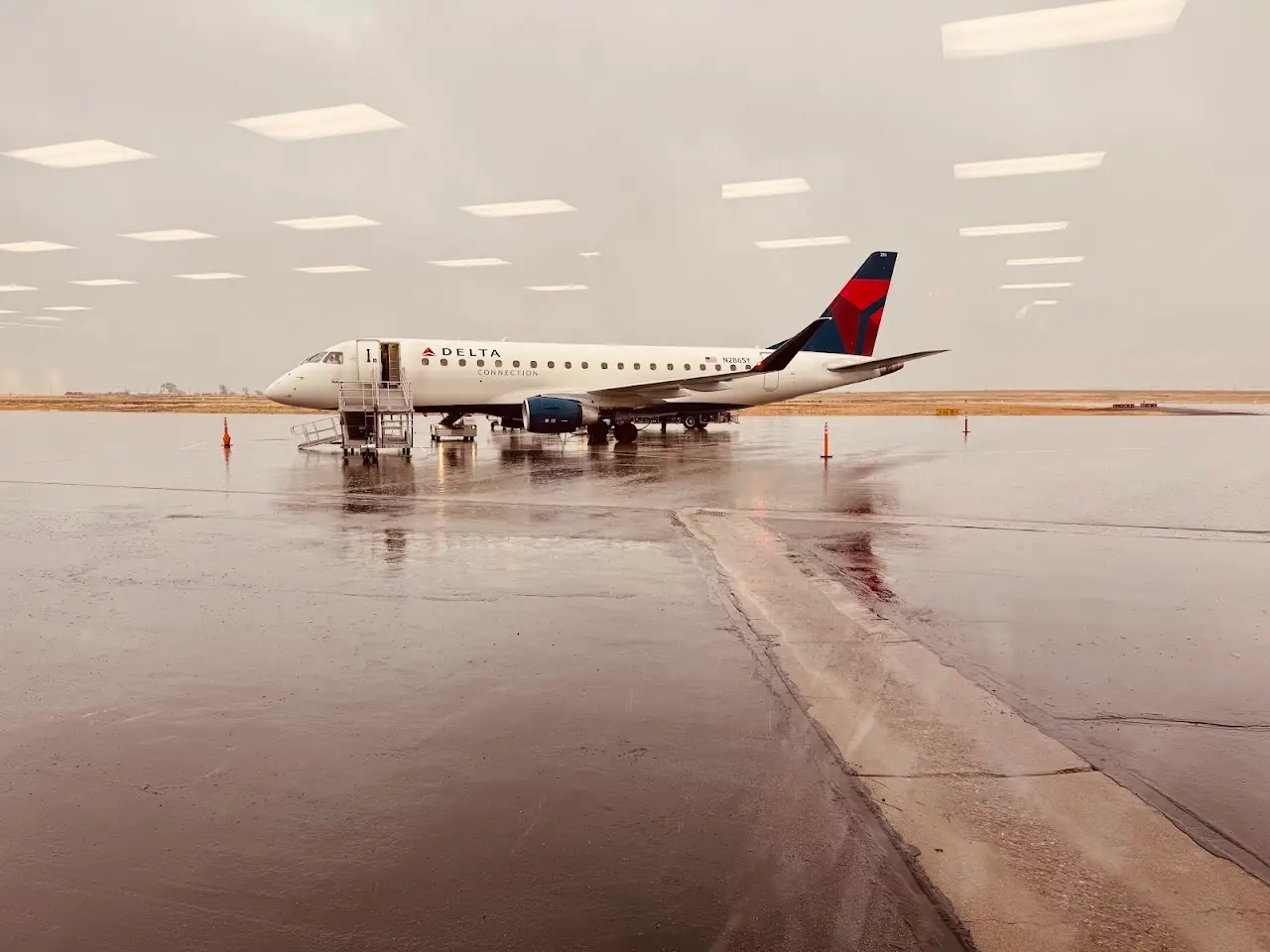 Joslin Field Magic Valley Regional Airport (TWF), photo 2