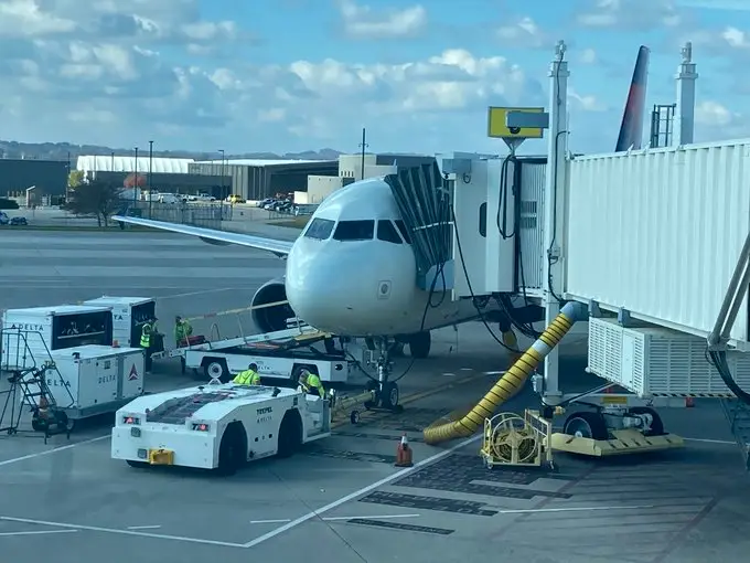 McGhee Tyson Airport (TYS), photo 3