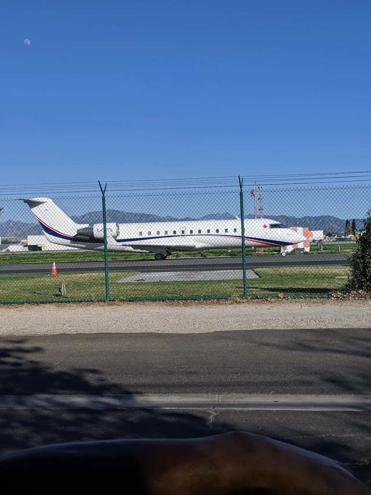 Van Nuys Airport (VNY), photo 4