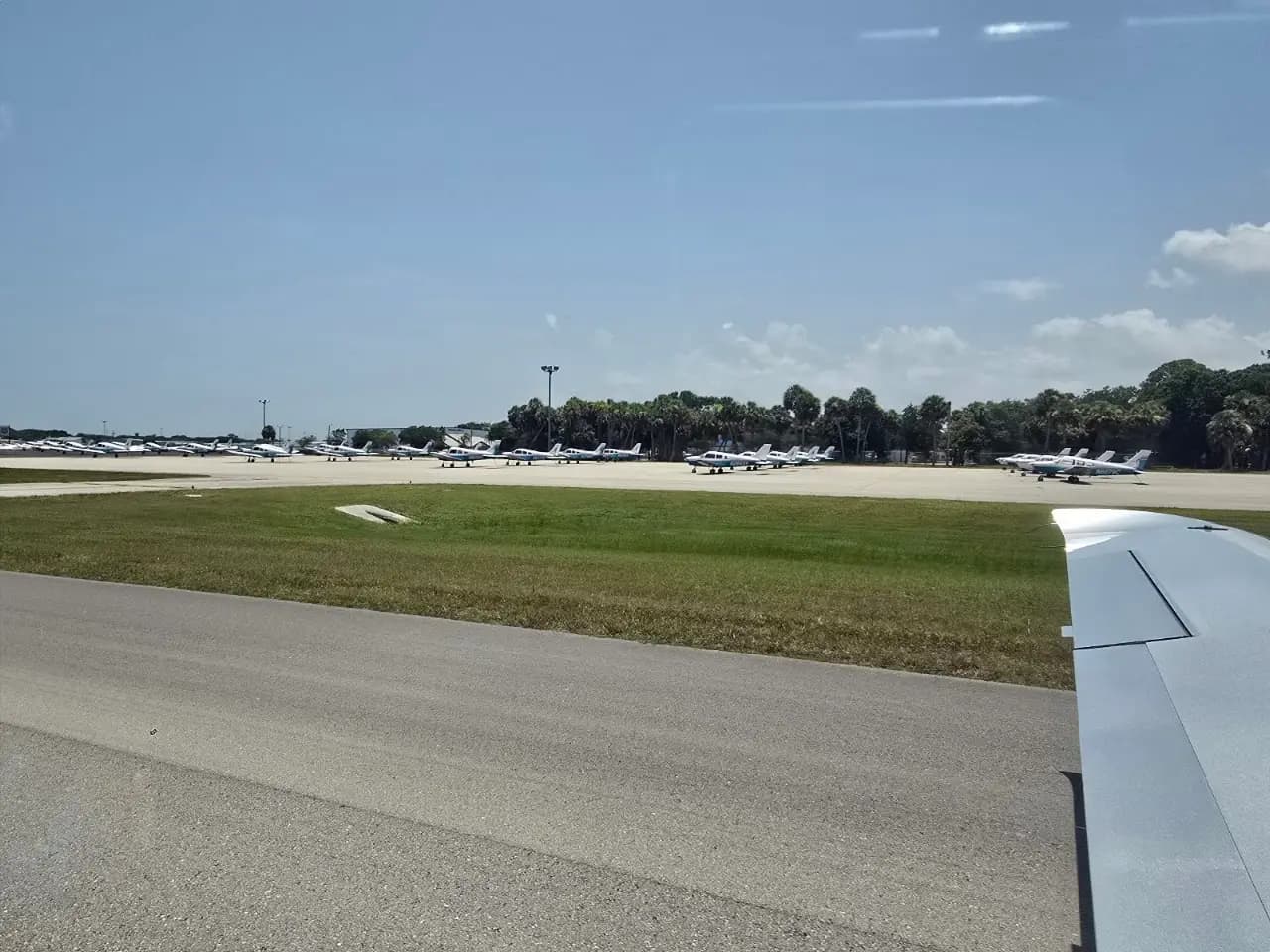 Vero Beach Regional Airport (VRB), photo 4