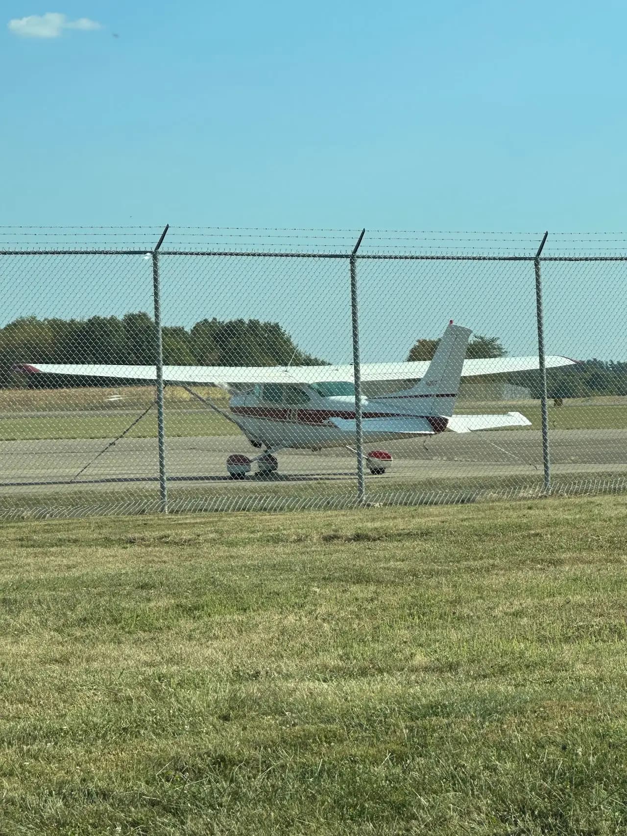 Zanesville Municipal Airport (ZZV), photo 2