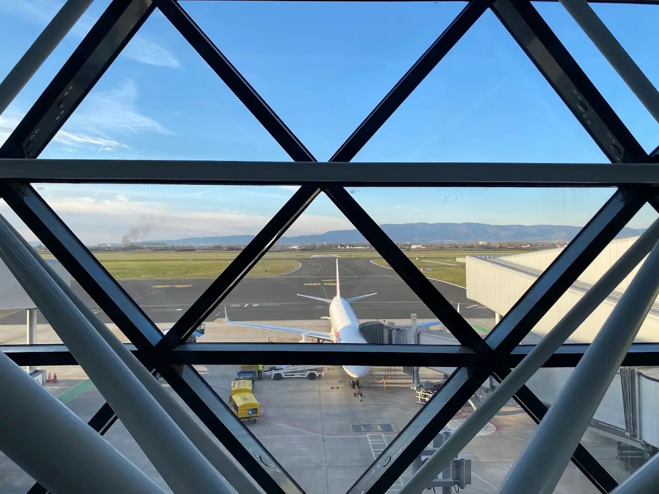 Zagreb Franjo Tuđman International Airport (ZAG), photo 4