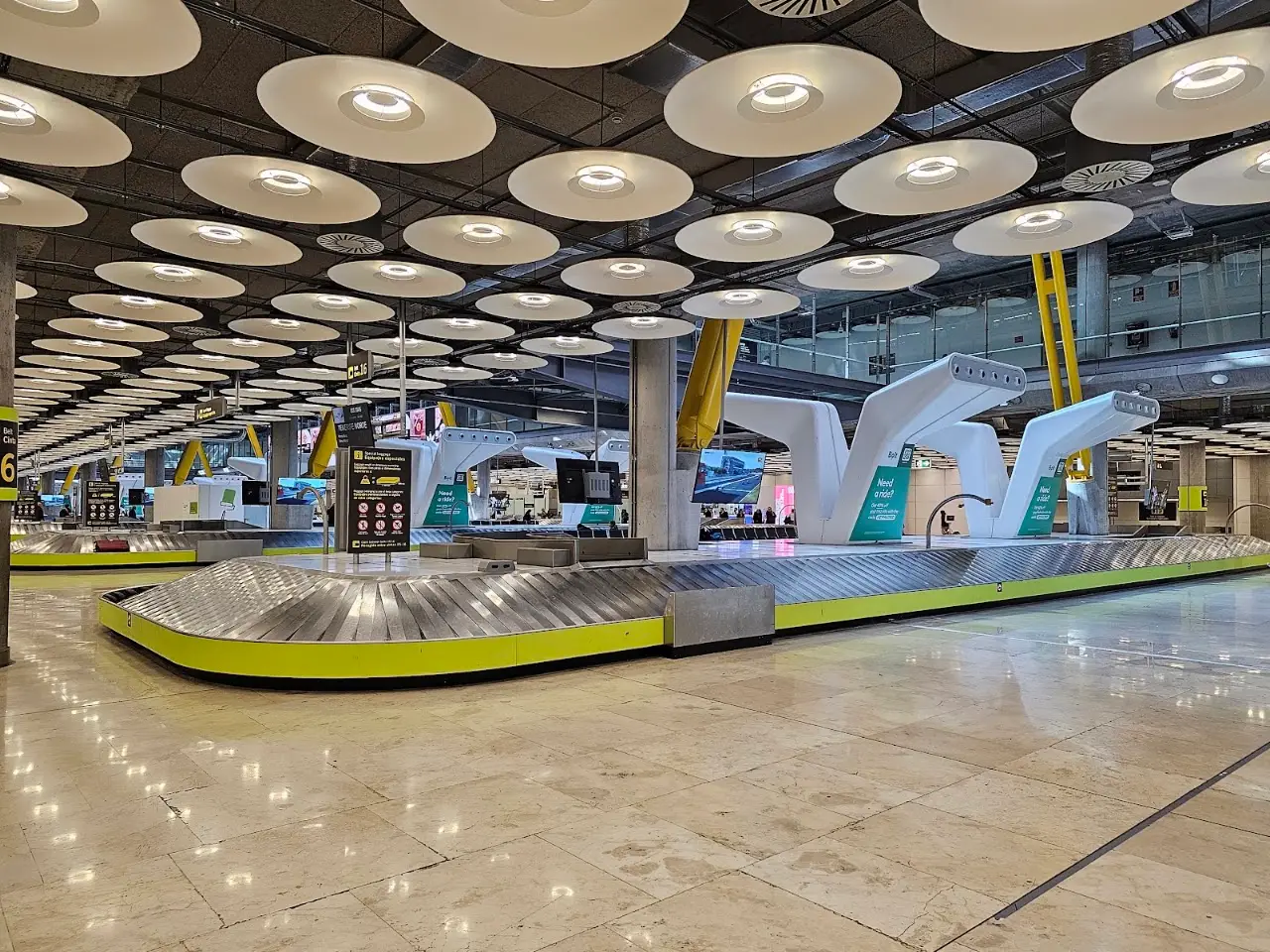 Adolfo Suárez Madrid–Barajas Airport (MAD), photo 3