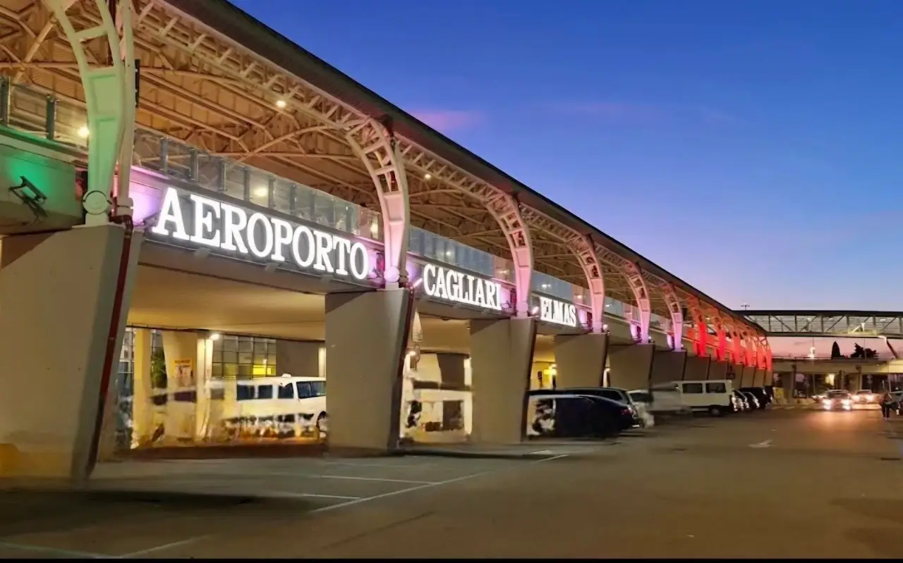 Cagliari Elmas Airport (CAG), photo 4