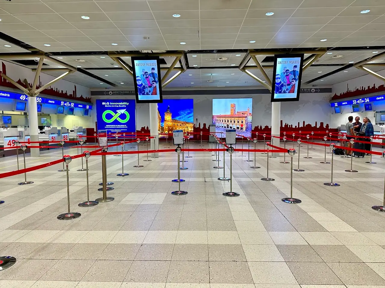 Bologna Guglielmo Marconi Airport (BLQ), photo 2