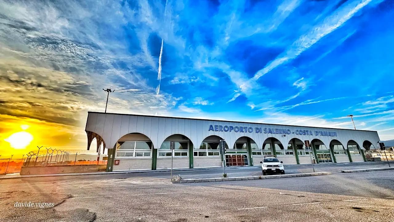 Salerno Costa d'Amalfi Airport (QSR), photo 4