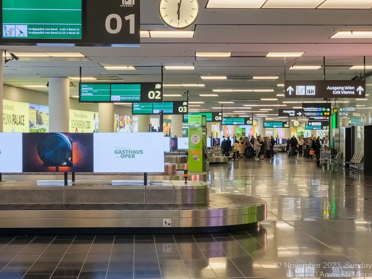 Vienna International Airport (VIE), photo 3