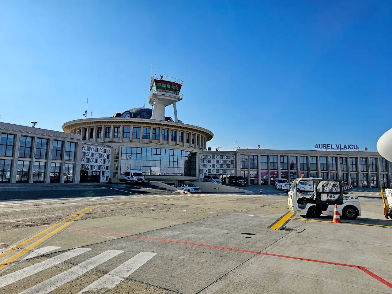 Bucharest Băneasa Aurel Vlaicu International Airport (BBU), photo 3