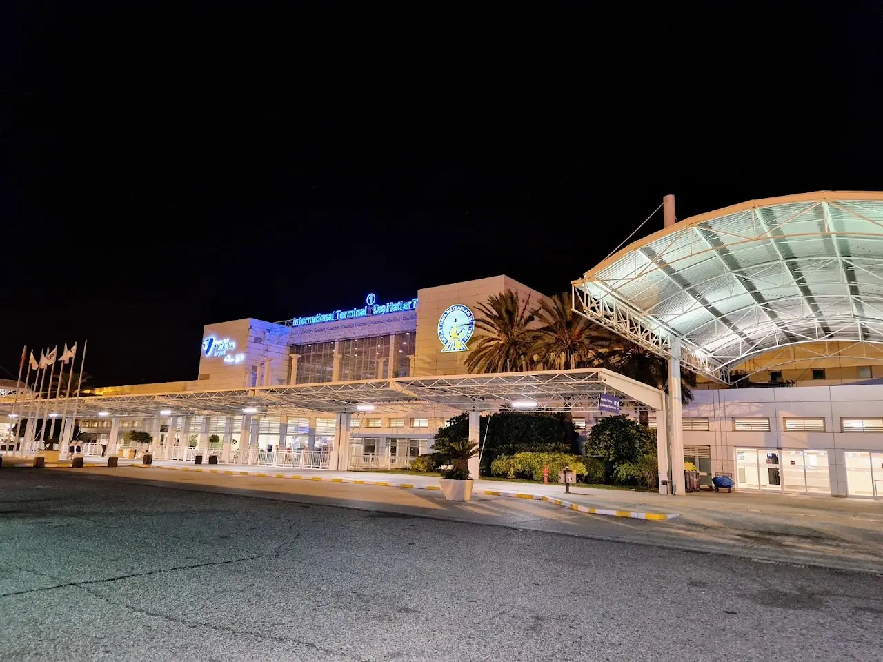 Antalya International Airport (AYT), photo 4