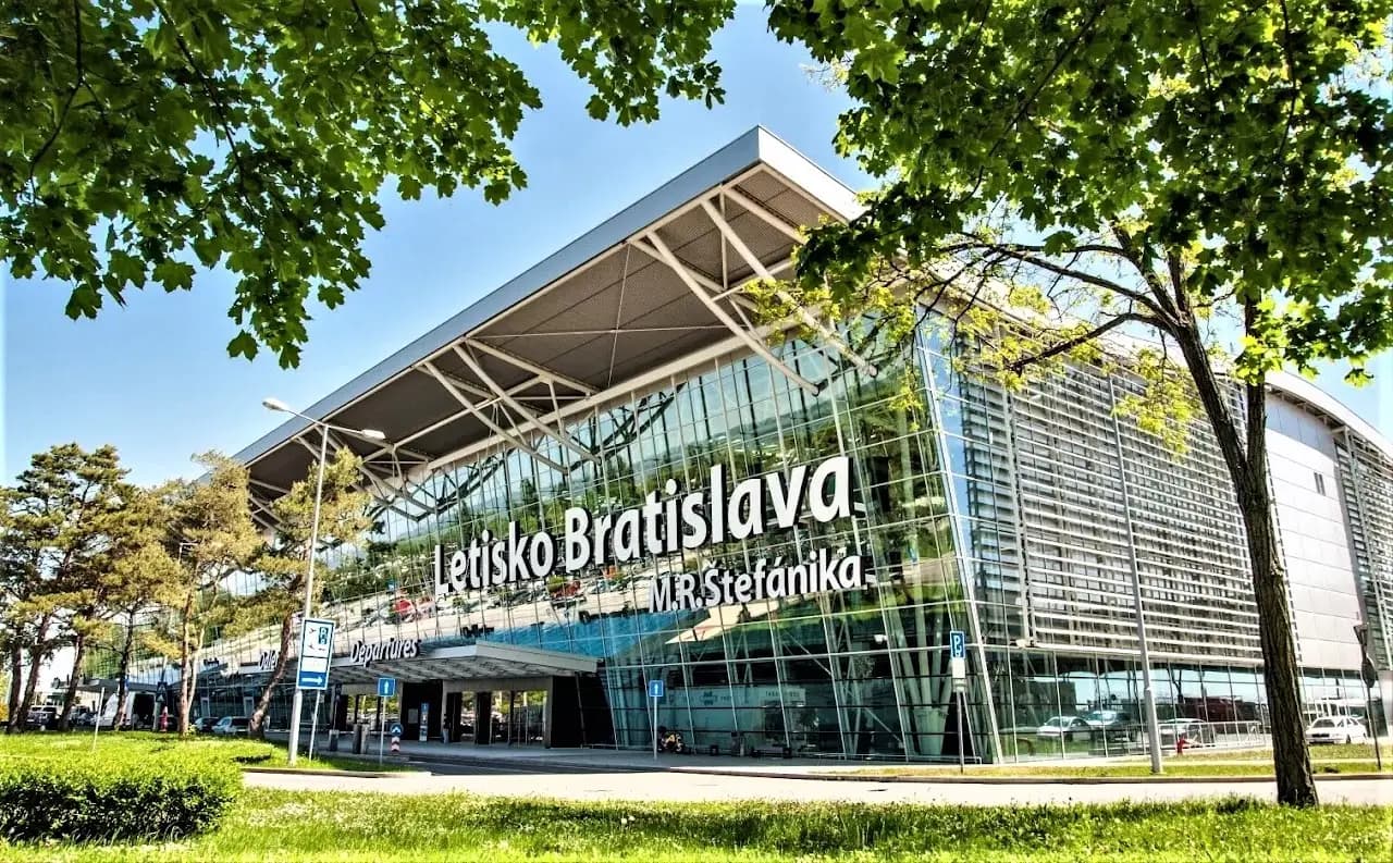 M. R. Štefánik Airport (BTS), photo 3