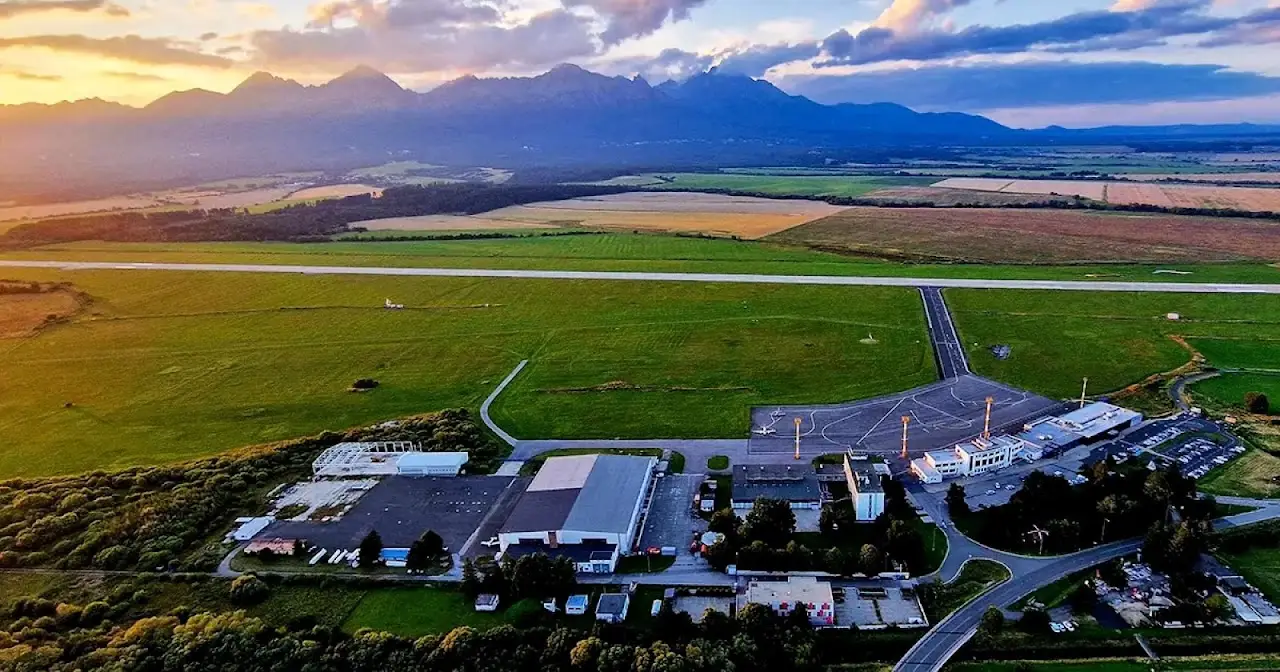 Poprad-Tatry Airport (TAT), photo 2
