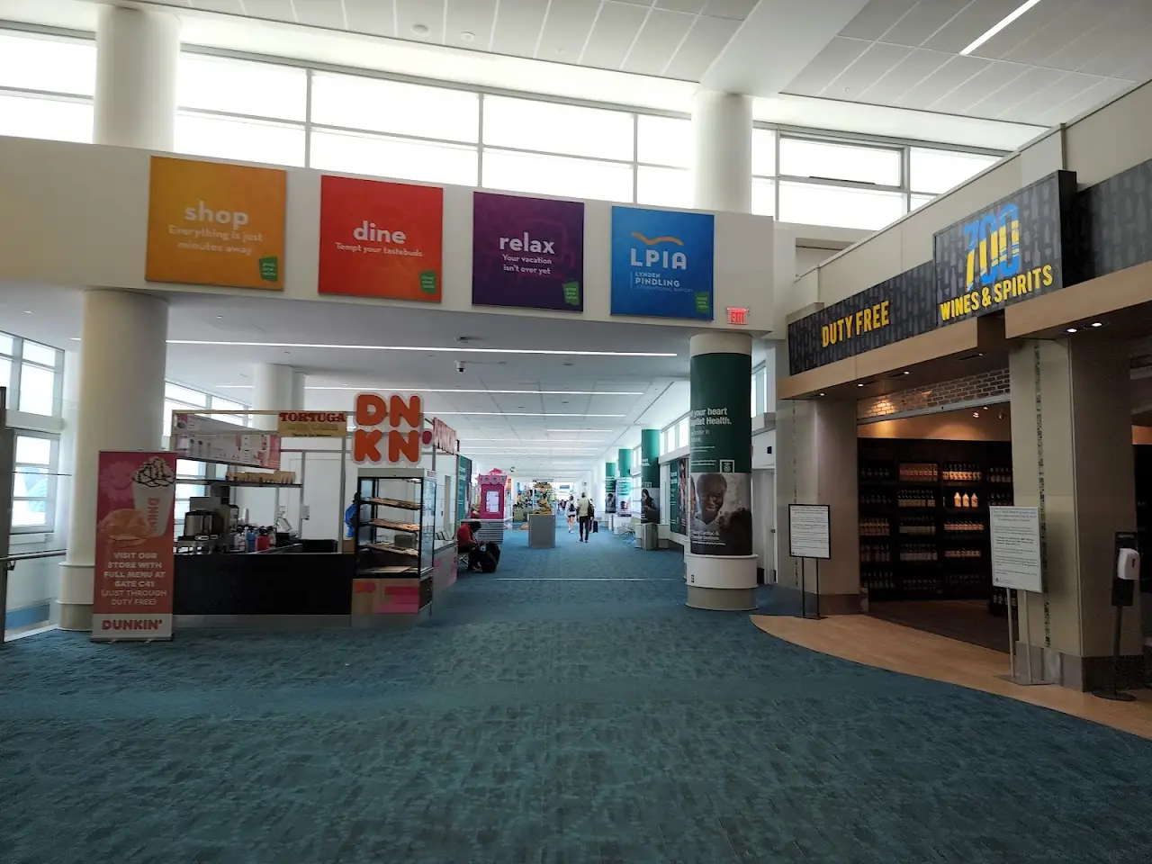 Lynden Pindling International Airport (NAS), photo 2