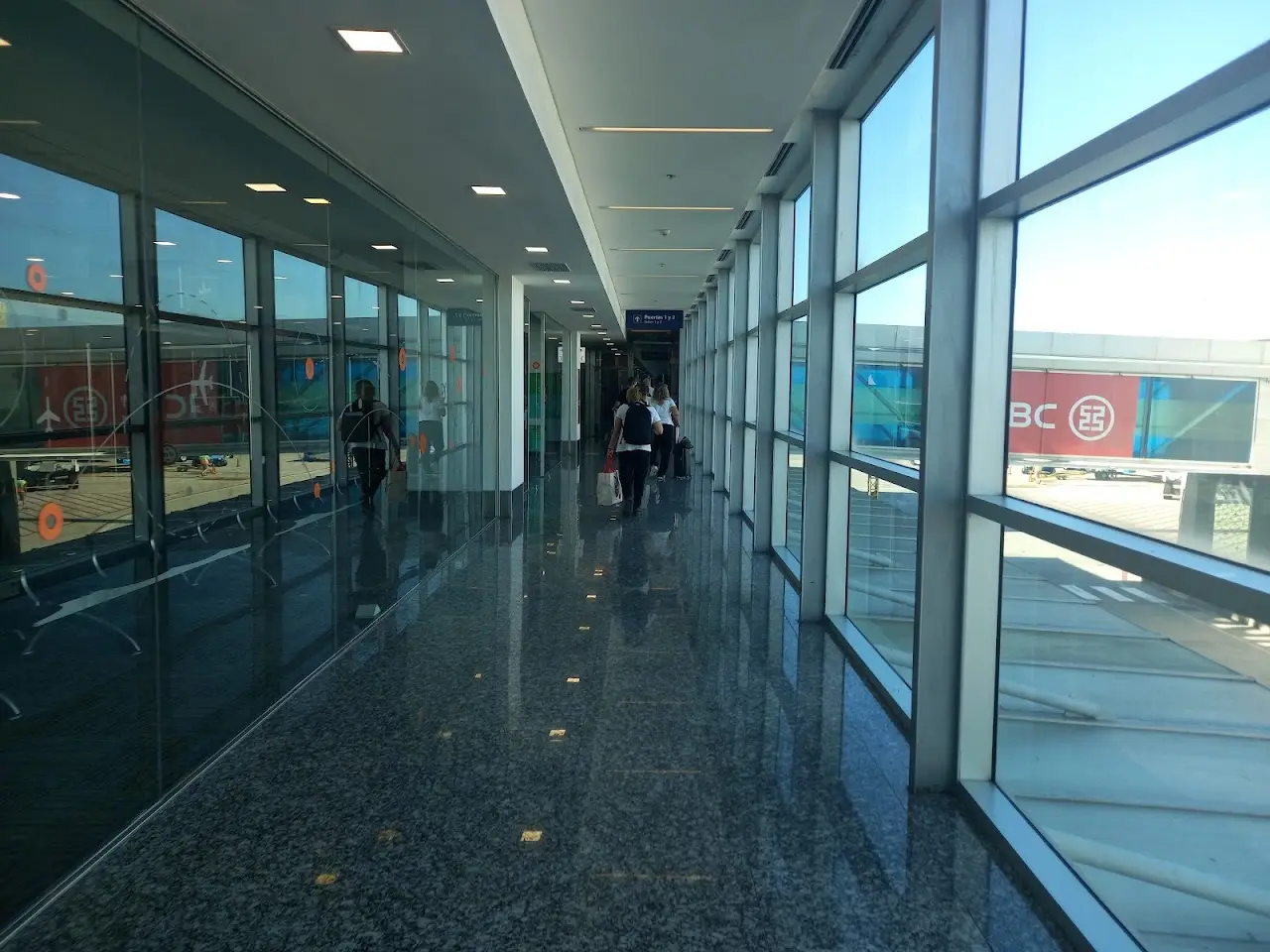 Ingeniero Aeronáutico Ambrosio L.V. Taravella International Airport (COR), photo 4