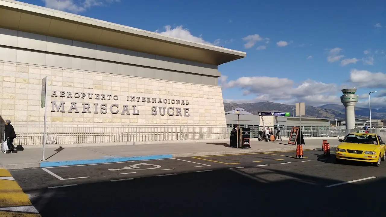 Mariscal Sucre International Airport (UIO), photo 3
