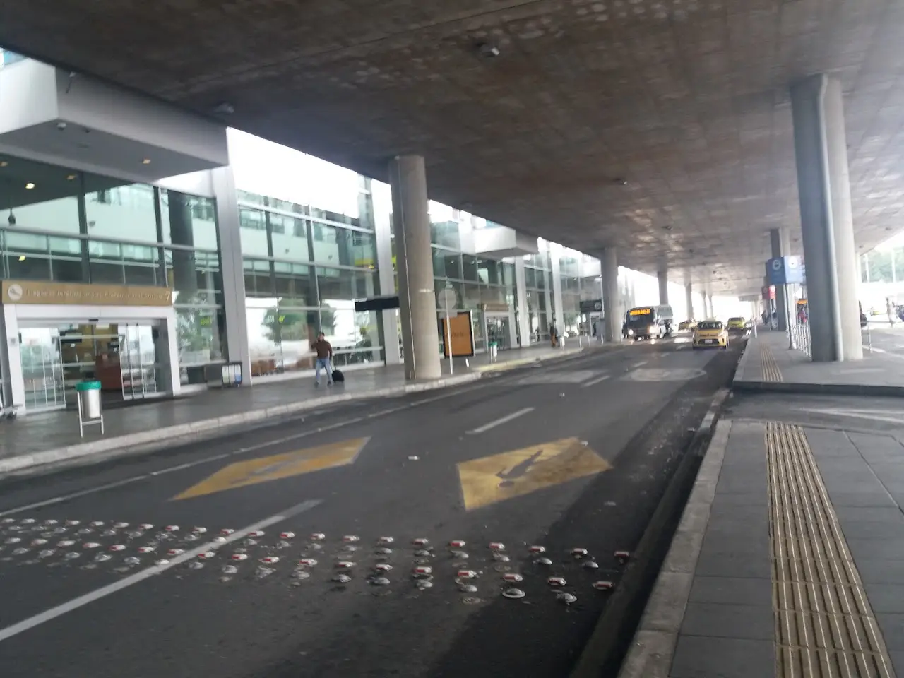 El Dorado Airport (EOR), photo 3