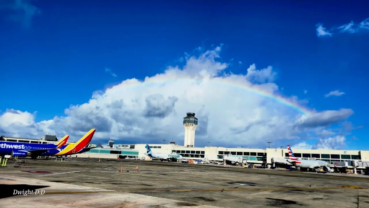 Luis Munoz Marin International Airport (SJU), photo 4