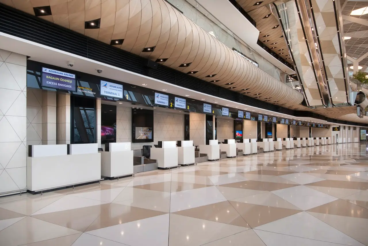 Heydar Aliyev International Airport (GYD), photo 3