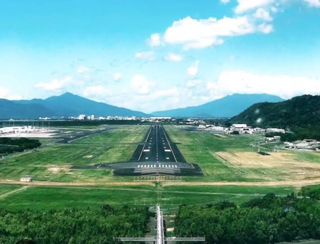 Cairns International Airport (CNS), photo 4