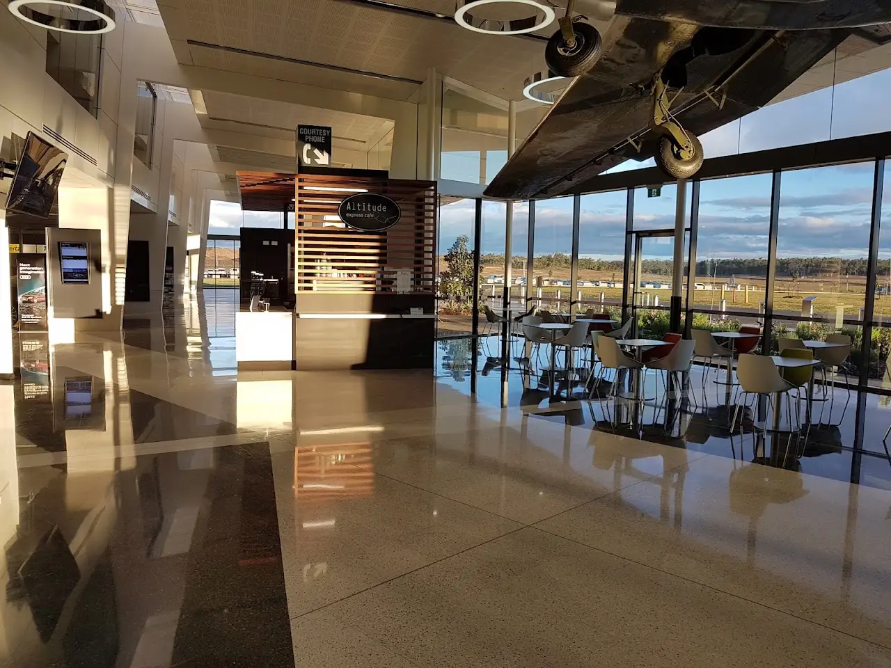 Toowoomba Wellcamp Airport (WTB), photo 4