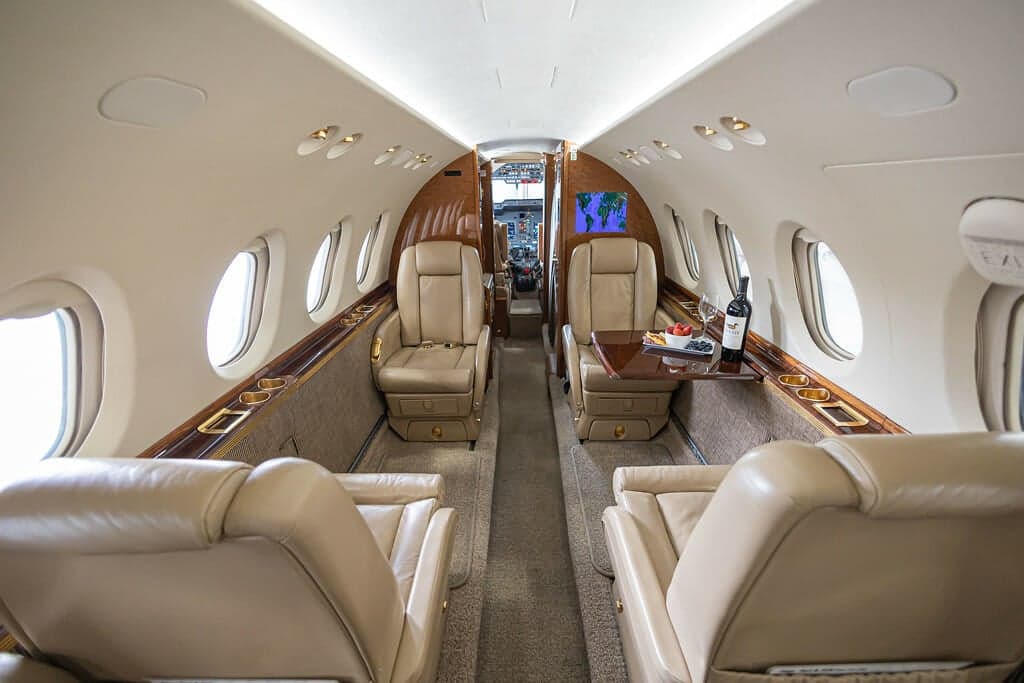 Hawker 750 N626BS photo 2