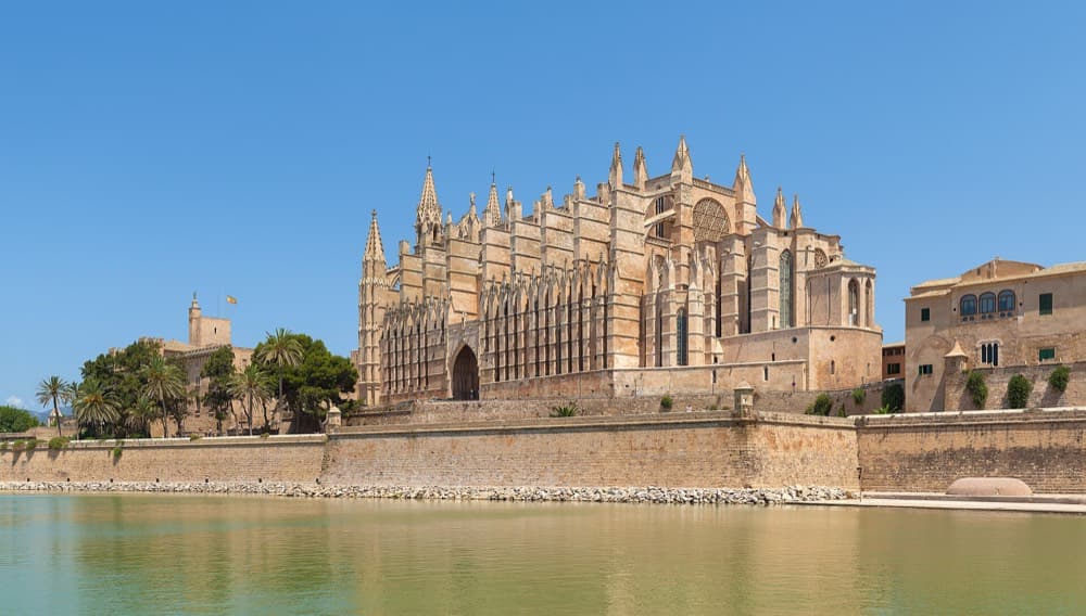 The Gothic La Seu cathedral overlooking Palma's marina and bay of yachts
