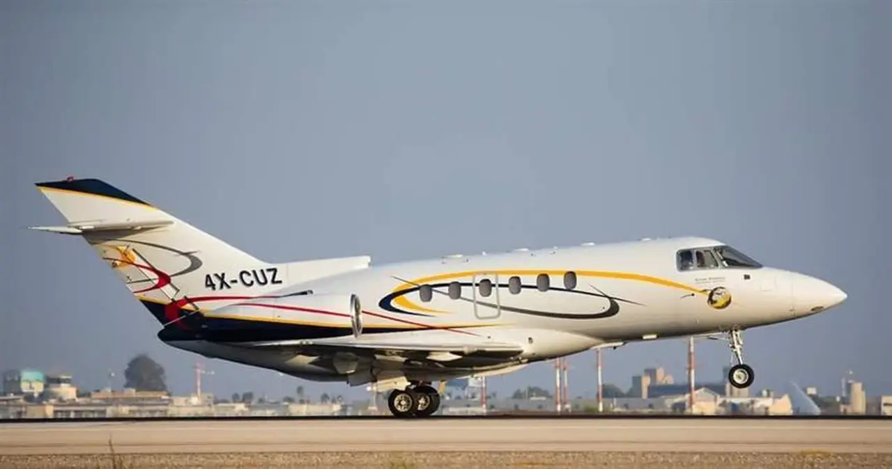 Beechcraft Hawker 800XP 4X-CUZ operated by Arrow Aviation Israel, exterior