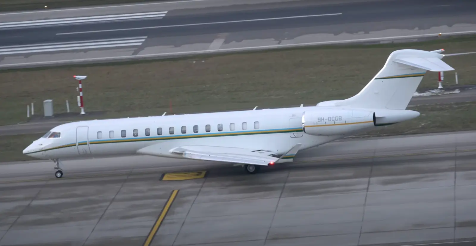 Bombardier Global 7500 9H-DCGB operated by DC Aviation Group, exterior